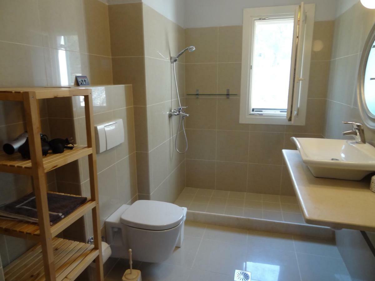 Villa Elaia Suites&Apartments No.2 Gaios Esterno foto